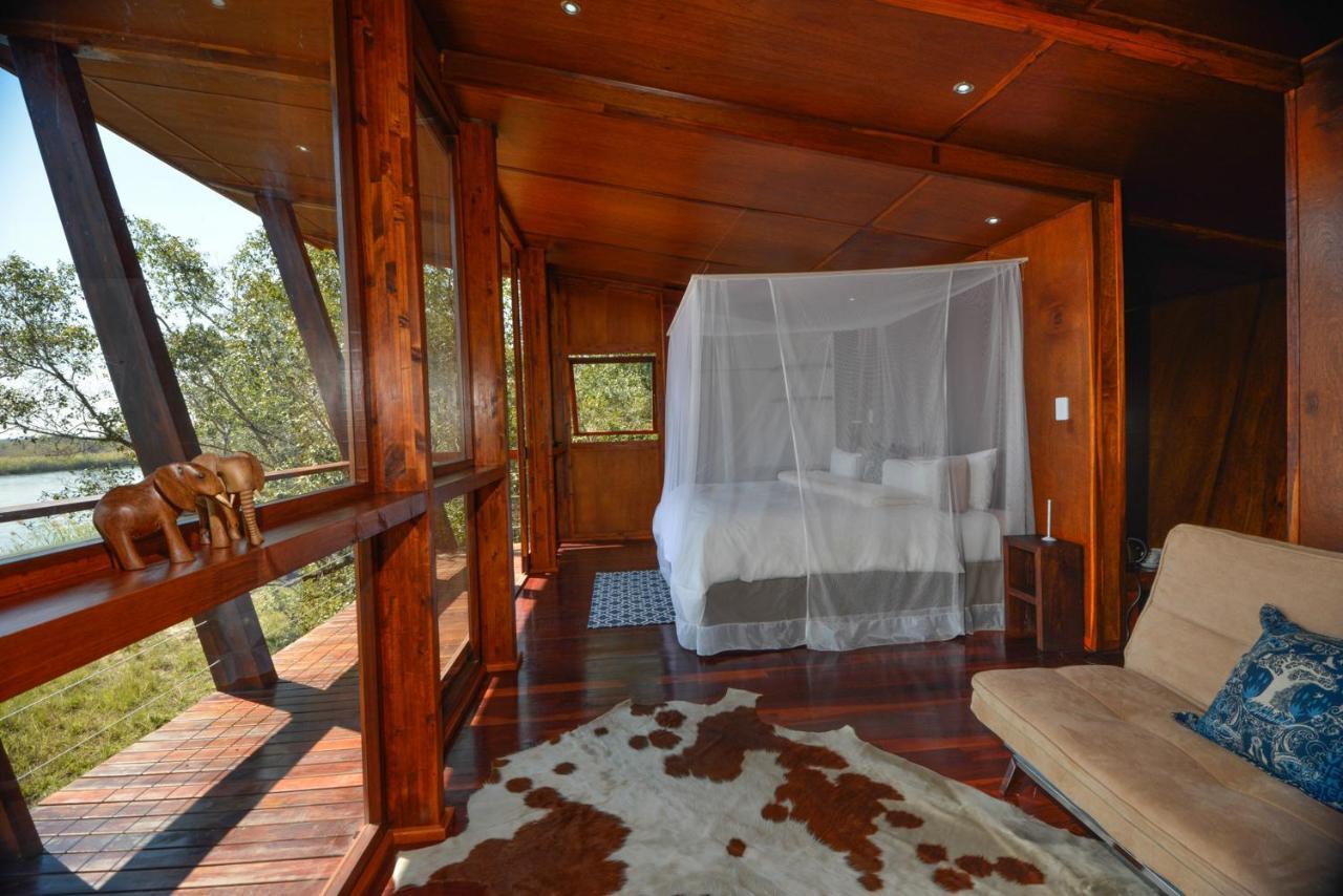 Riverdance Lodge Mamono Exterior photo
